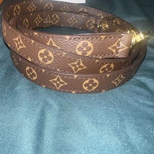 Louis Vuitton Brown Monogram Bag strap